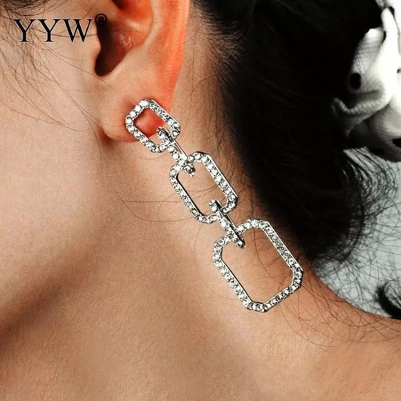 Earrings - Picture 3 of 3